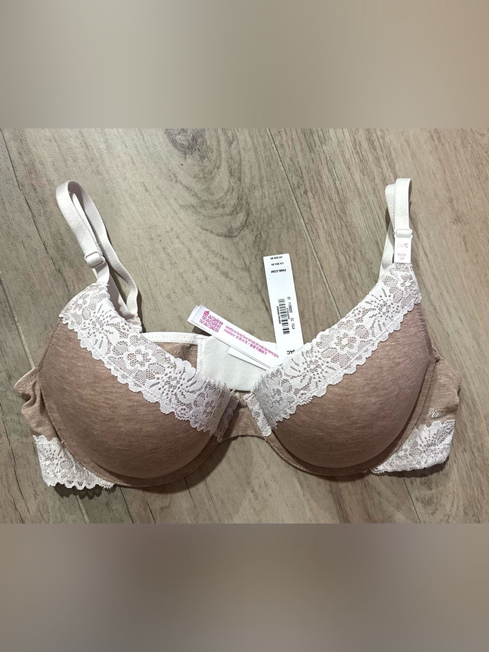 PINK Victoria's Secret Lace-Trim Push Up Bra Size 34C NWT